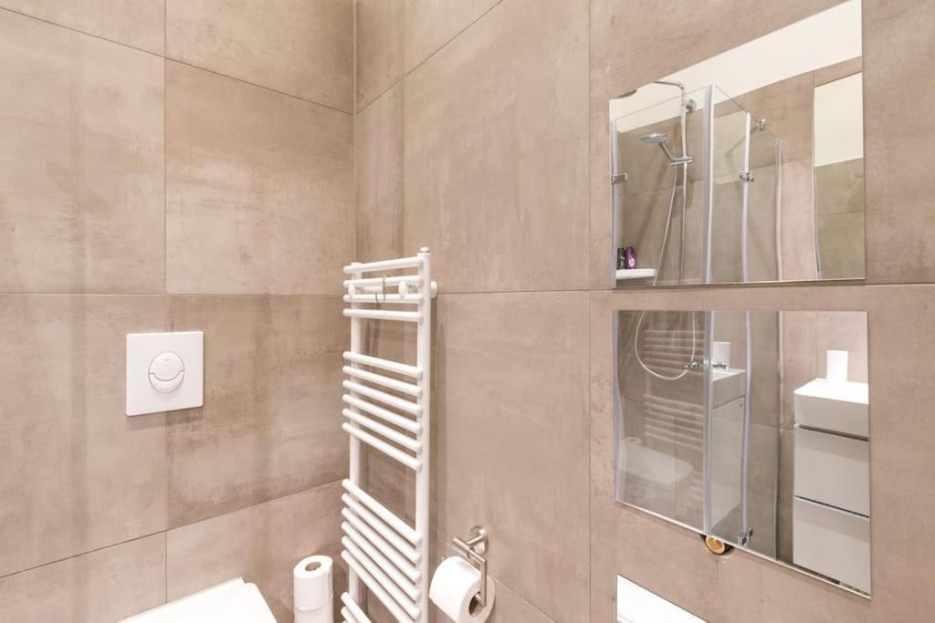 Studio Apartment Friedrichshain Berlin Bagian luar foto